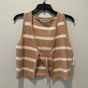 Altar'd State Beige and White Knit Vest